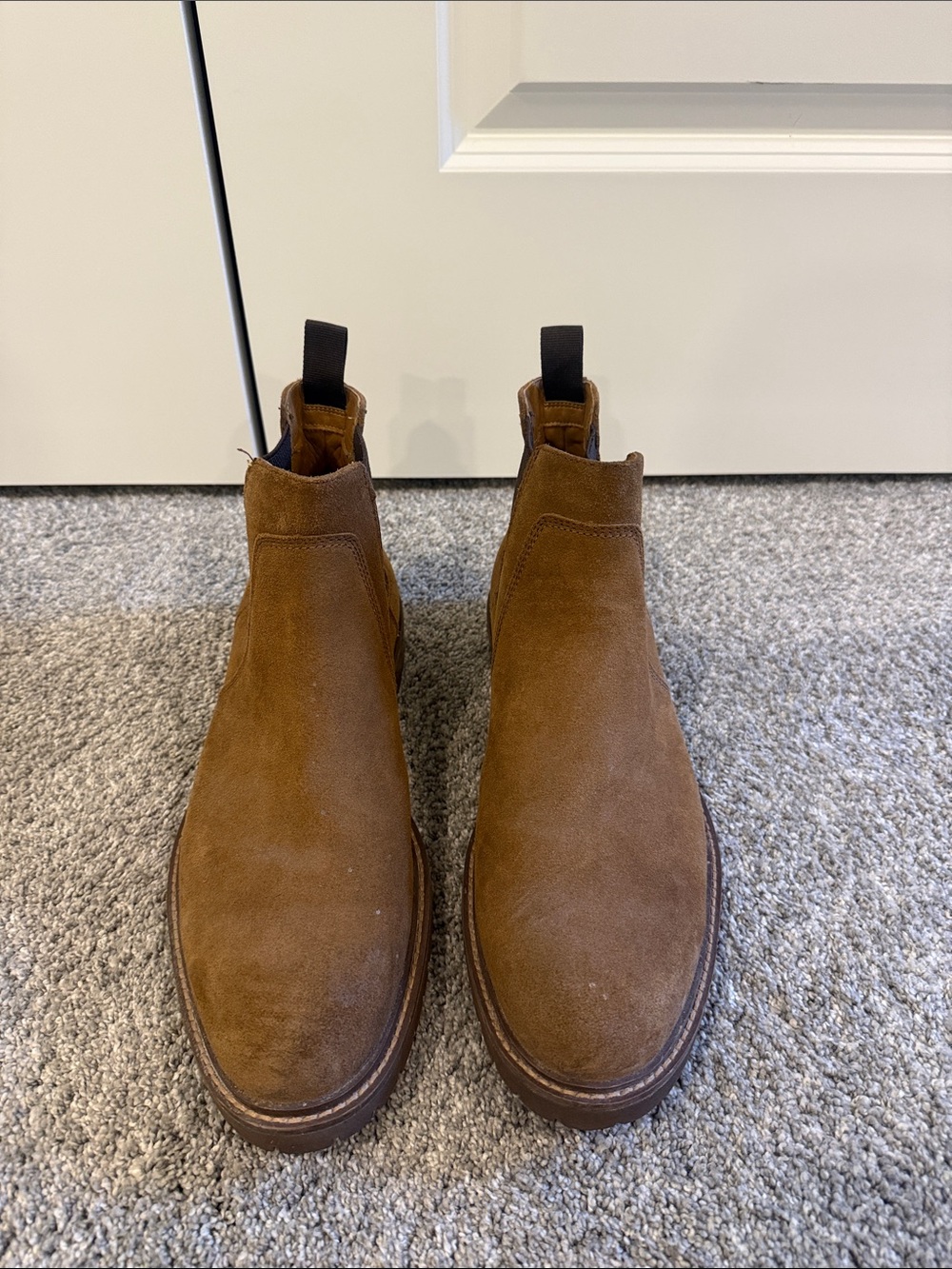 Johnston & Murphy Men's Brown Suede Chukka Boots